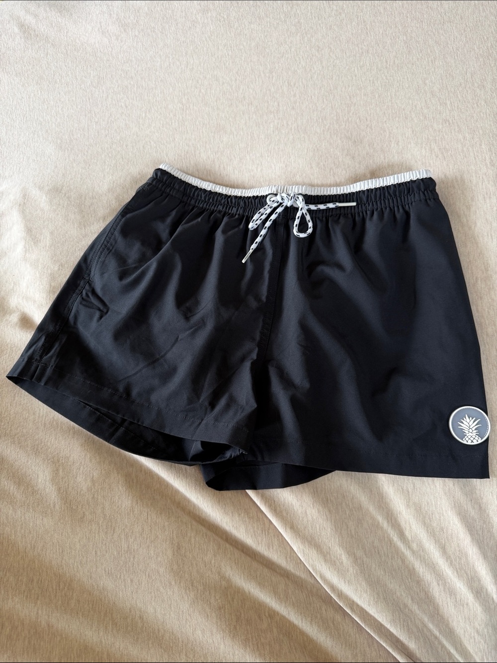 Chubbies 5.5” Black Swim Shorts Trunks Medium